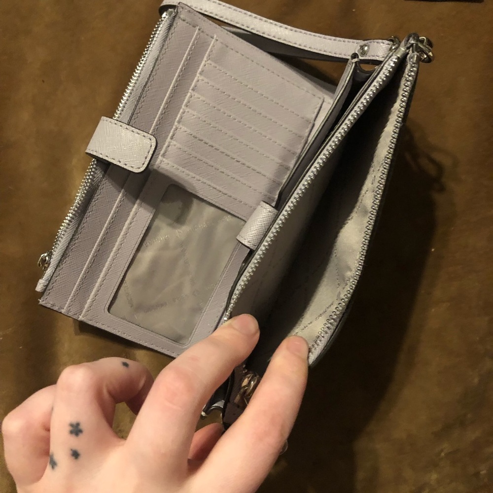 Michael Kors purse and wallet - Picture 6 of 7